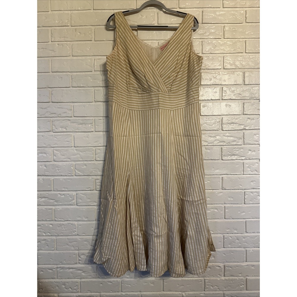Bandolino Women's 16 Beige & White Striped Fit & Flare Long, Fully‎ Lined Dress